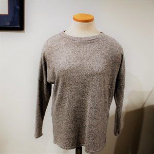 Gaze DTLA Soft Sweater Blouse Size S